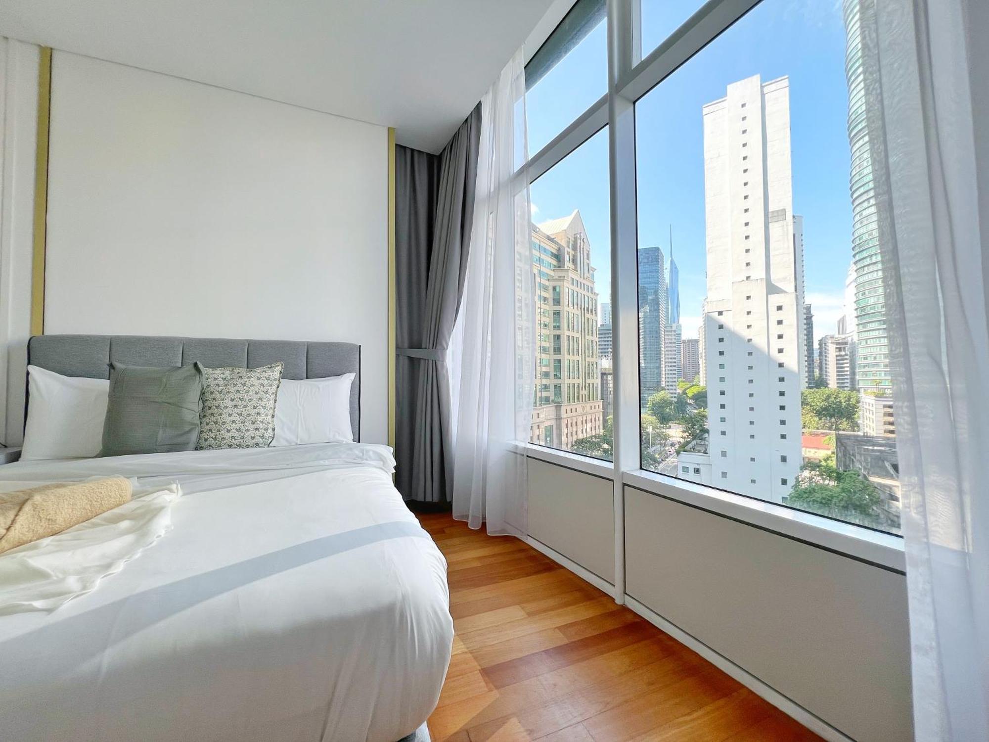 Apartment Sky Dreamy 3br At Klcc Kuala Lumpur